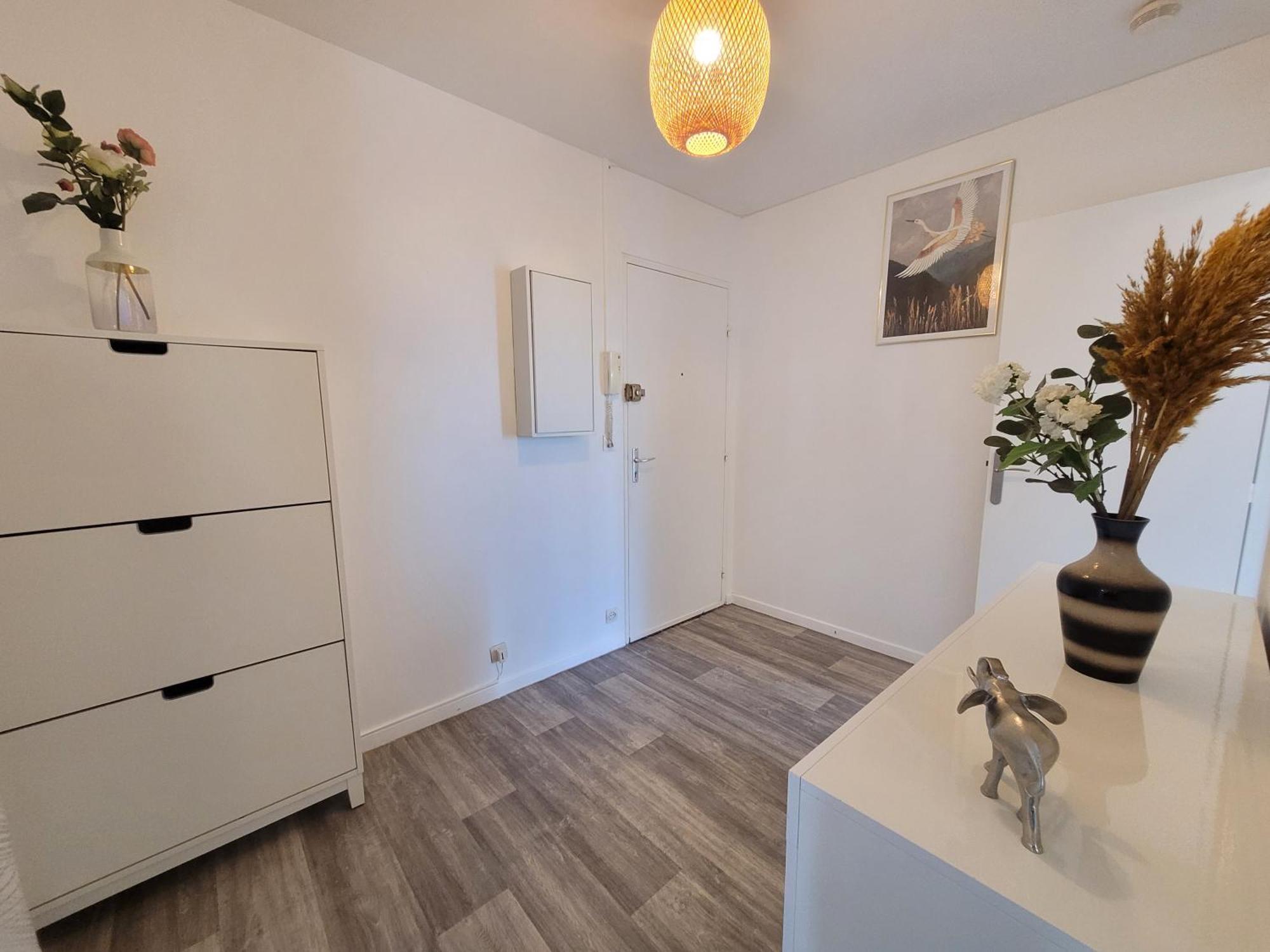 Apartament Parisian Retreat Pour 5 Personnes - 12 Min De Paris - Proche Gare Deuil-la-Barre Zewnętrze zdjęcie