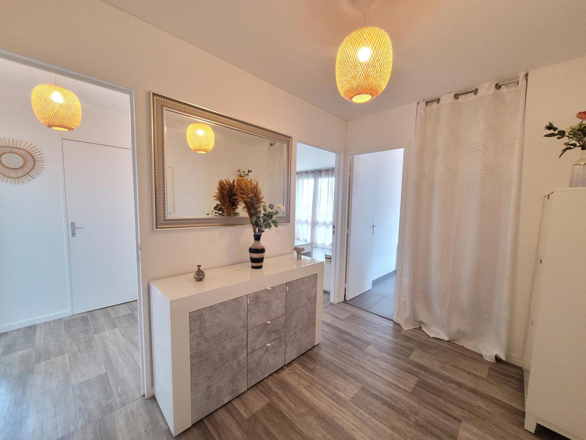 Apartament Parisian Retreat Pour 5 Personnes - 12 Min De Paris - Proche Gare Deuil-la-Barre Zewnętrze zdjęcie