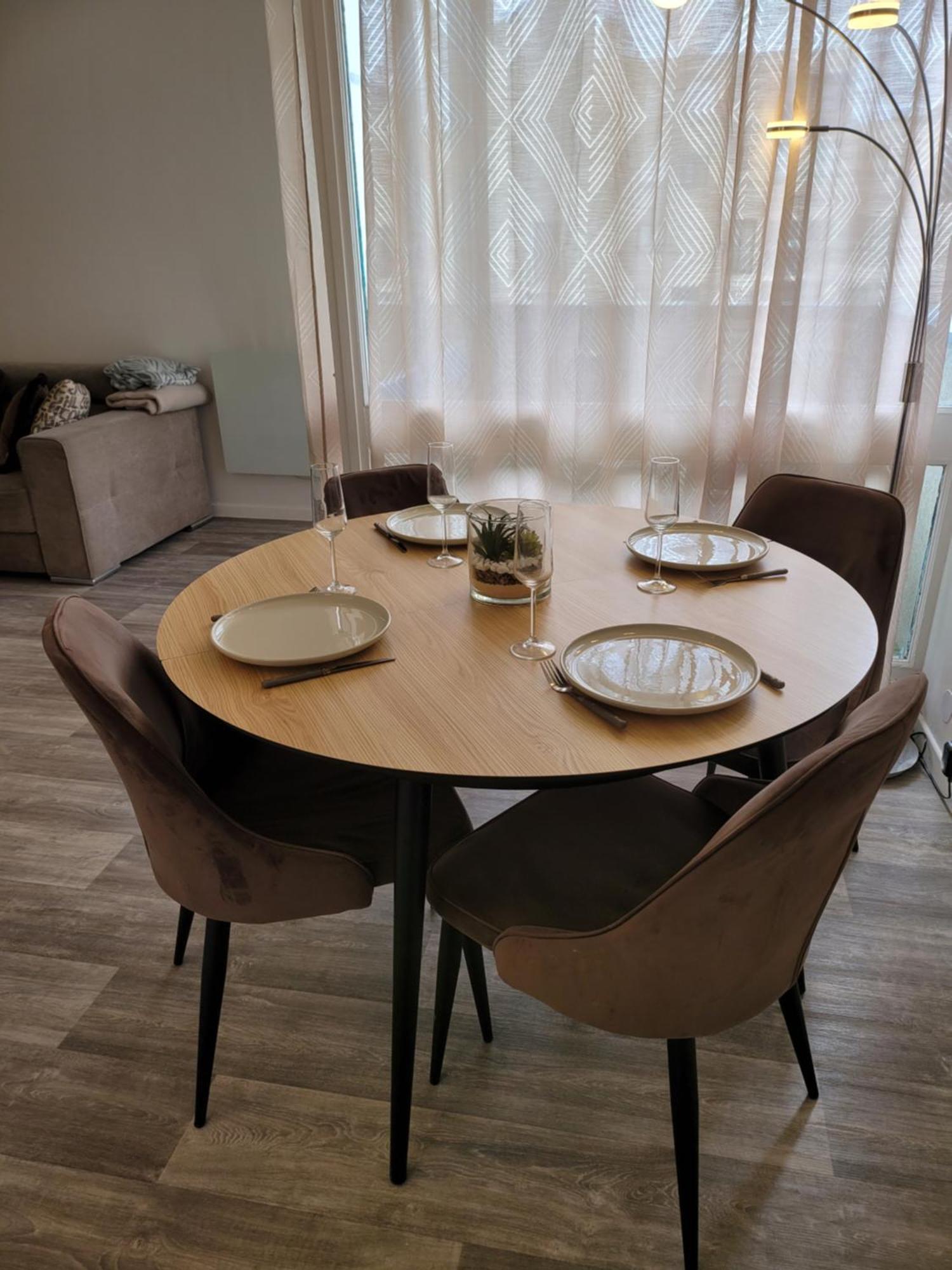 Apartament Parisian Retreat Pour 5 Personnes - 12 Min De Paris - Proche Gare Deuil-la-Barre Zewnętrze zdjęcie
