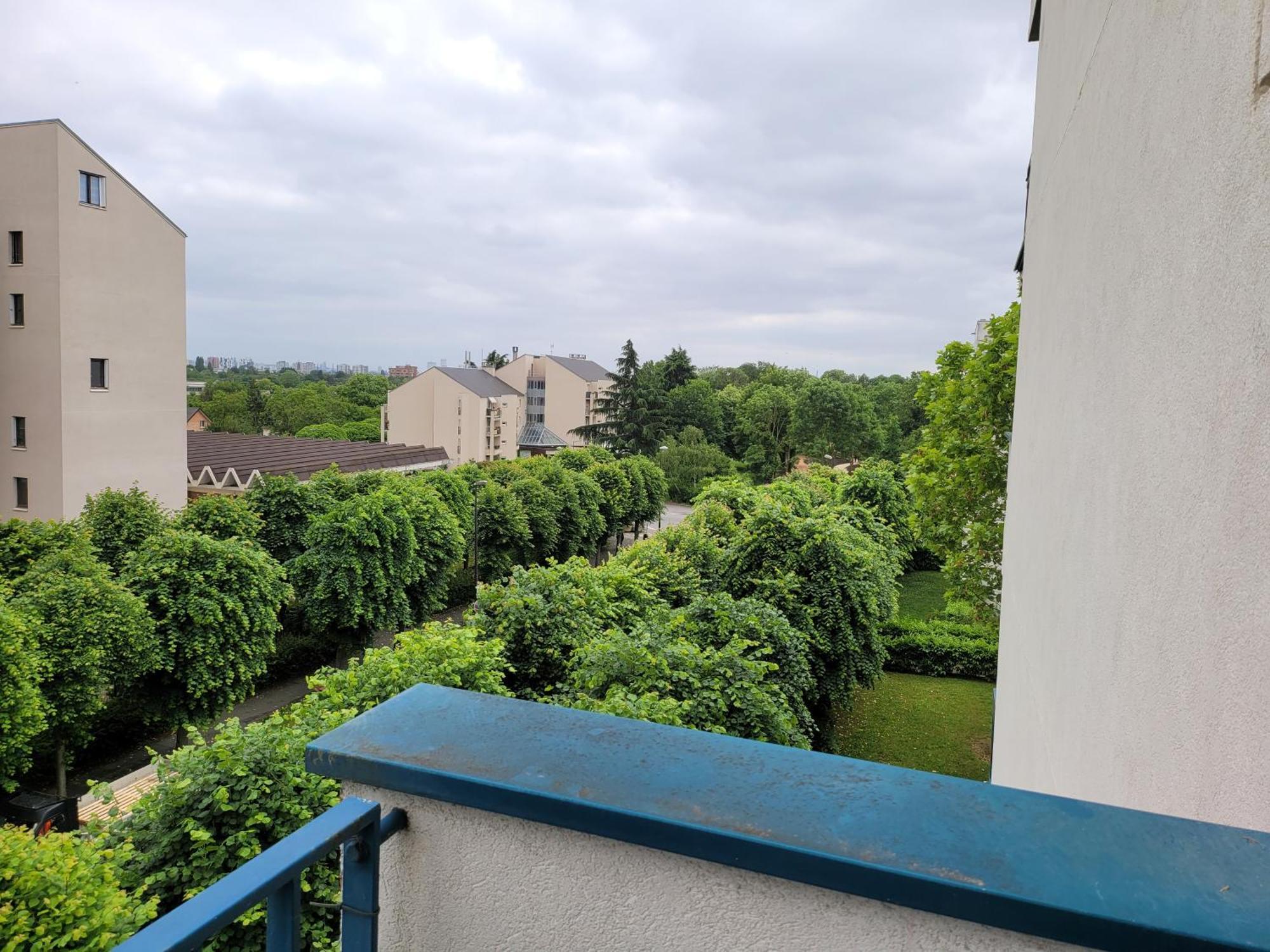 Apartament Parisian Retreat Pour 5 Personnes - 12 Min De Paris - Proche Gare Deuil-la-Barre Zewnętrze zdjęcie